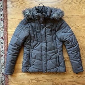 Gray Columbia Puffer Jacket with Detachable Hood